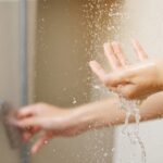 skóra swędzi po prysznicu